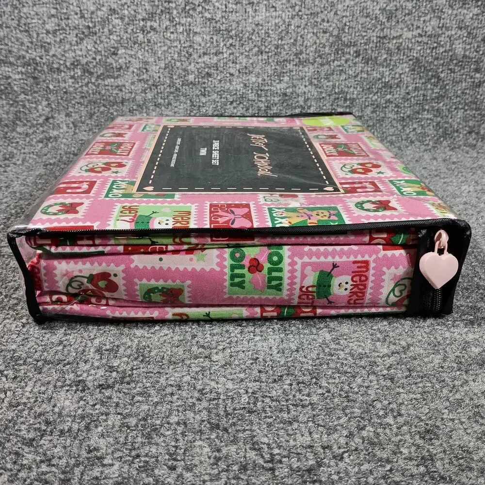 Betsey Johnson Sheet Set Twin Pink Holiday‎ Christmas